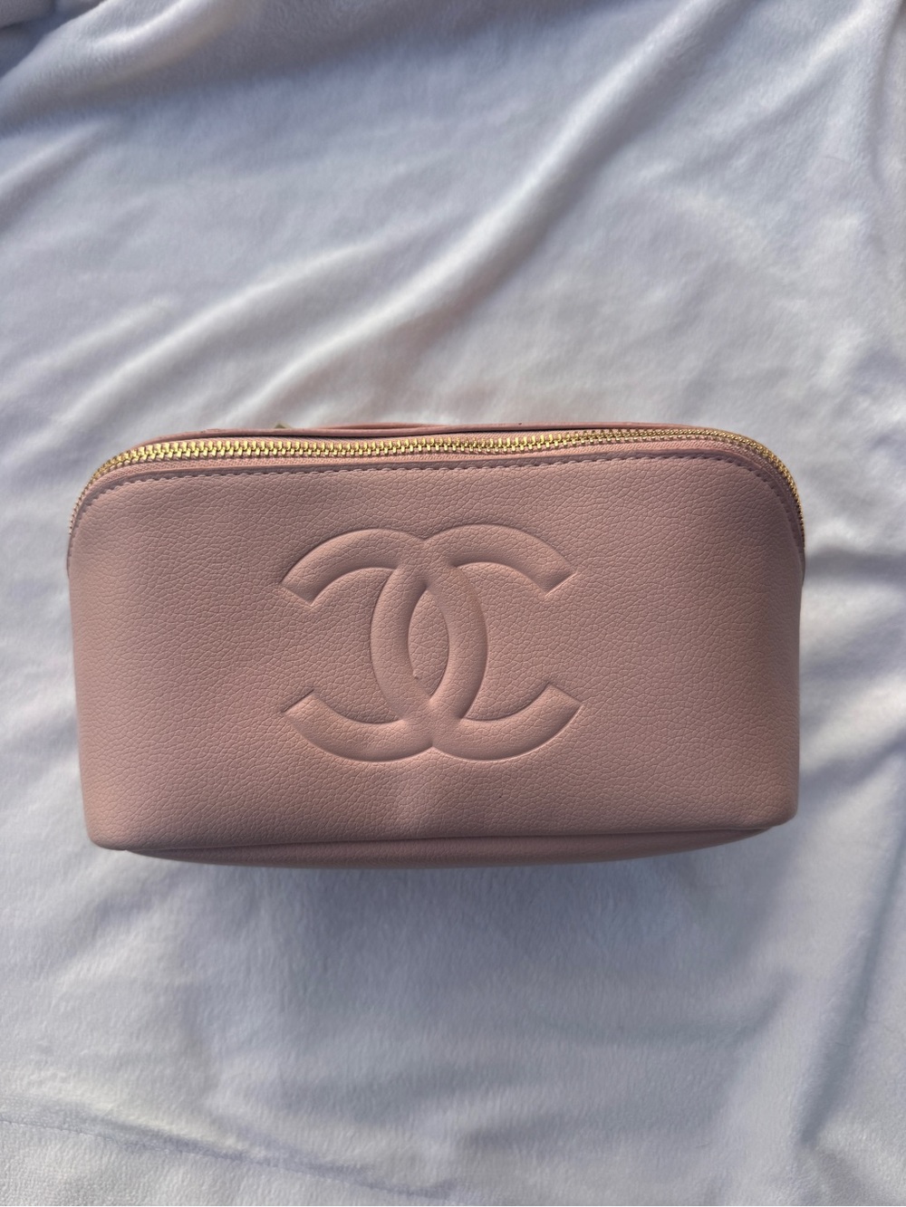 CHANEL Pink Quilted CC Leather Cosmetic Pouch with Gold Zipper